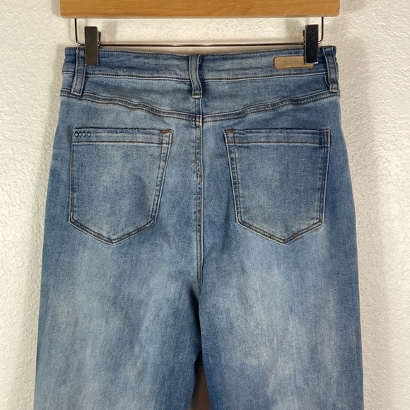 Euc Blank NYC Baxter ribcage high waist distressed wide leg jeans - Picture 8 of 12